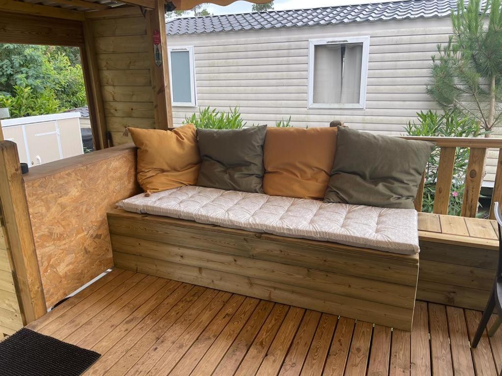 Mobil Au Cap-ferret - En Première Ligne Du Bassin Camping *